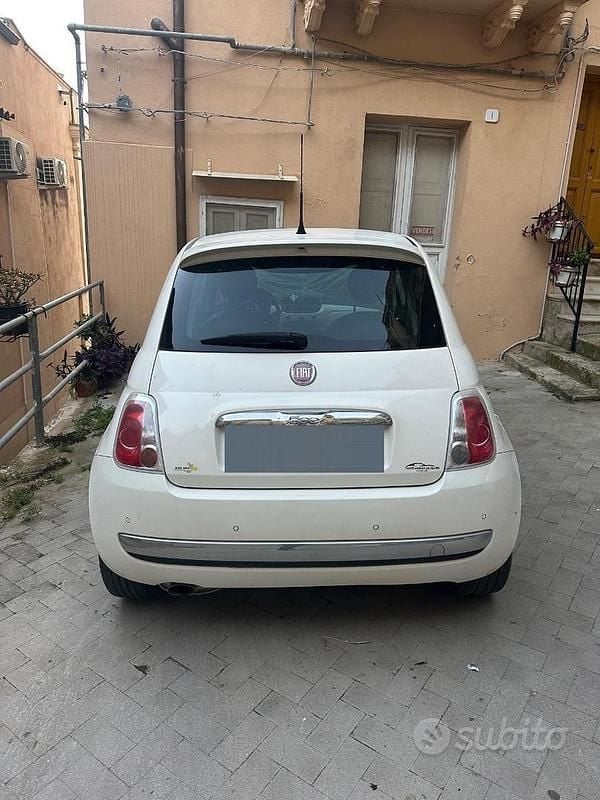 Usata Fiat 500 Lounge 95 CV (69 kW) 2011 Bianco Berlina