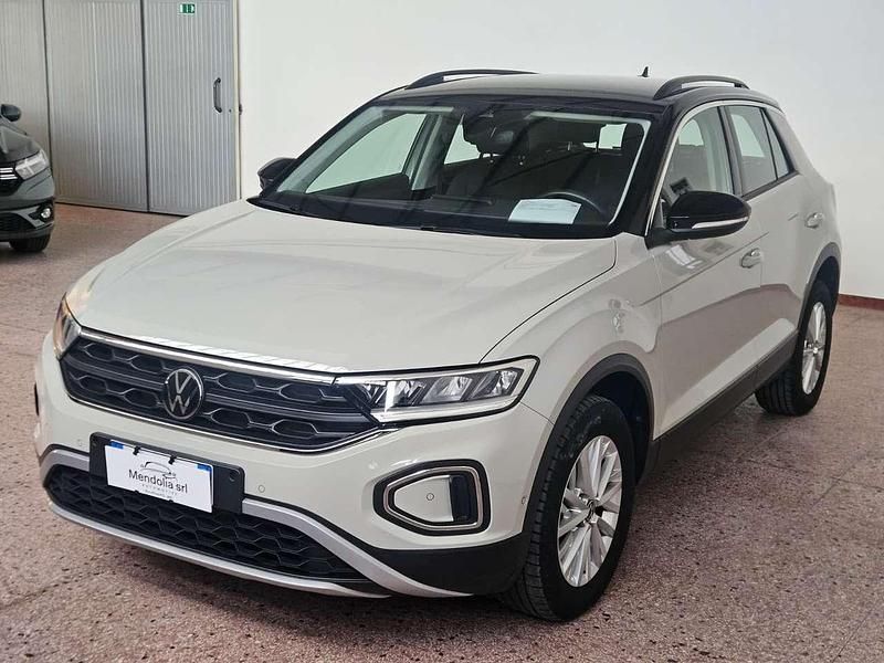 Bianco Usata 2022 VW T-Roc Style SUV | 22.900 € (Buon prezzo) - Immagine 1/4