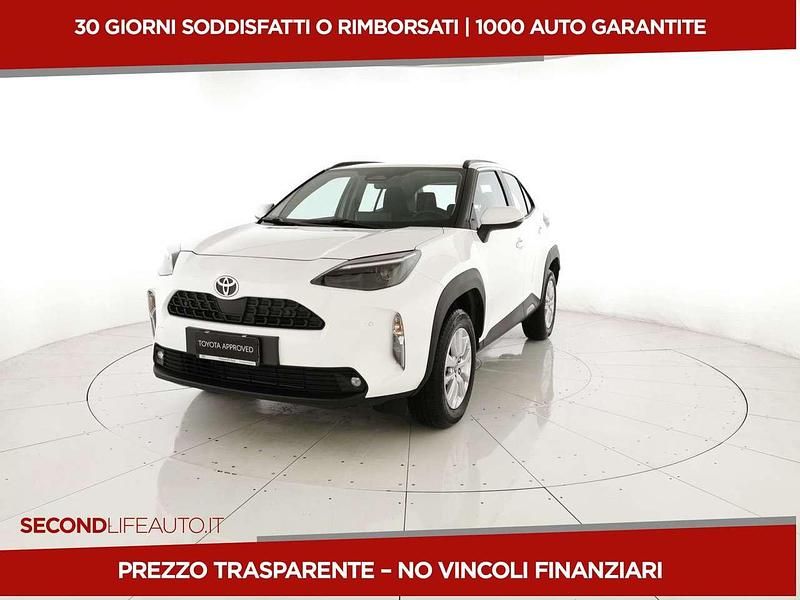 Bianco Usata 2025 Toyota Yaris Cross Active SUV | 23.500 € (Ottimo prezzo) - Immagine 1/4