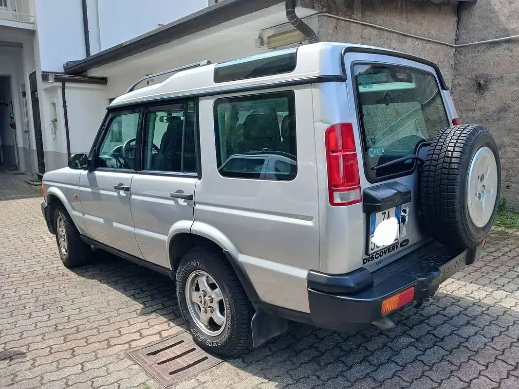 Usata Land Rover Discovery 2 137 CV (100 kW) 2002 Argento SUV