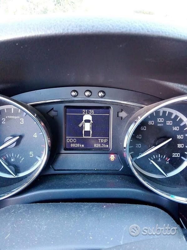 Usata EVO Cross 4 136 CV (100 kW) 2023 Blu Pick-up