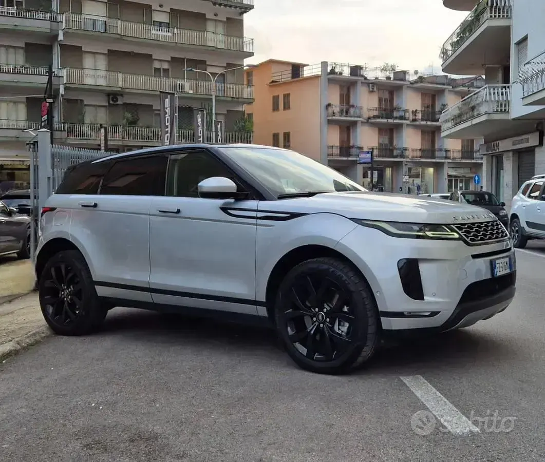 Usata Land Rover Range Rover evoque SE 151 CV (111 kW) 2020 Bianco SUV