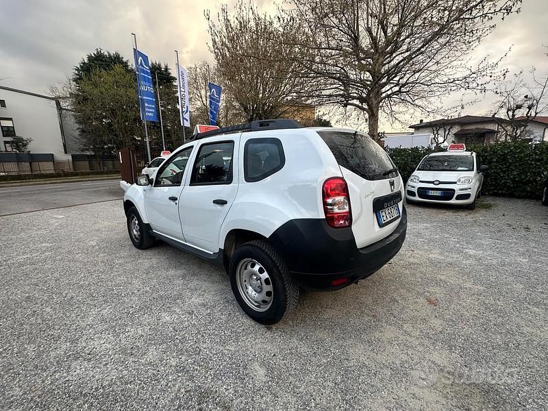 Occasion Dacia Duster Ambiance 110 ch (80 kW) 2015 Blanc SUV