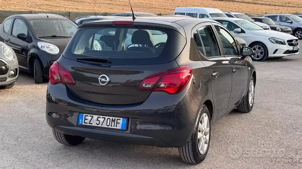 Usata Opel Corsa 69 CV (50 kW) 2015 Grigio Utilitaria
