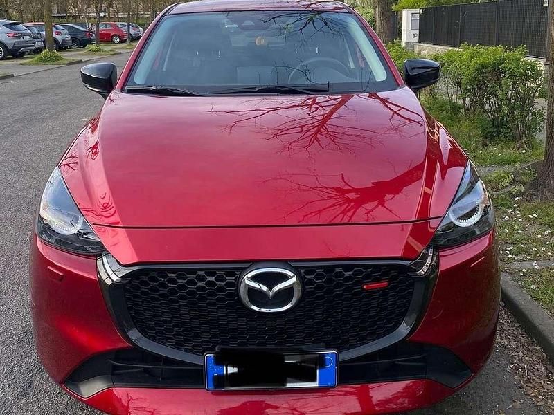 Usata Mazda 2 Center-Line 75 CV (55 kW) 2024 Rosso Utilitaria