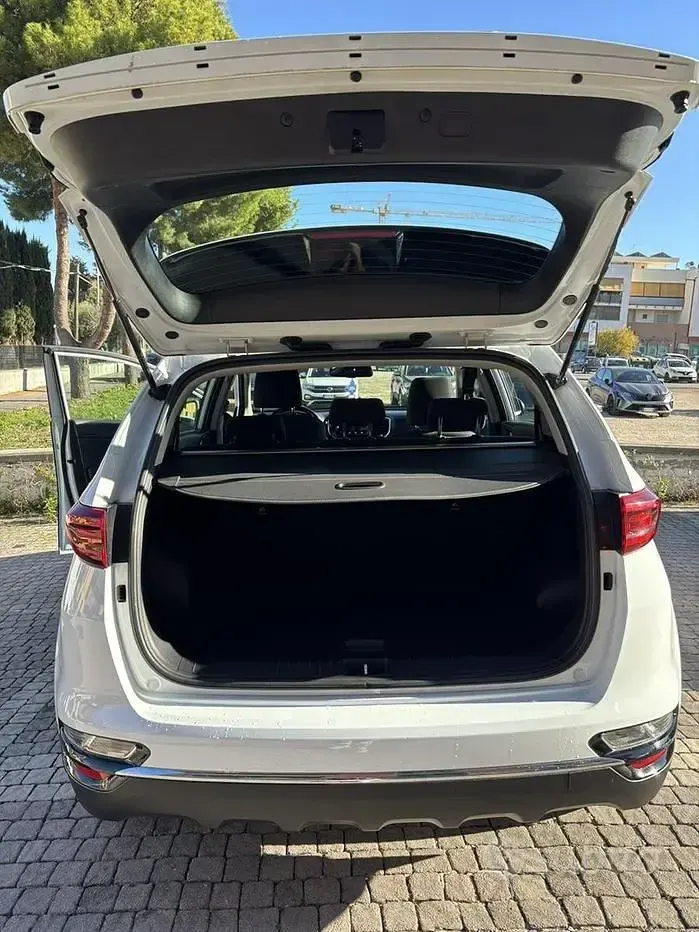 Usata Kia Sportage 115 CV (84 kW) 2018 Bianco SUV