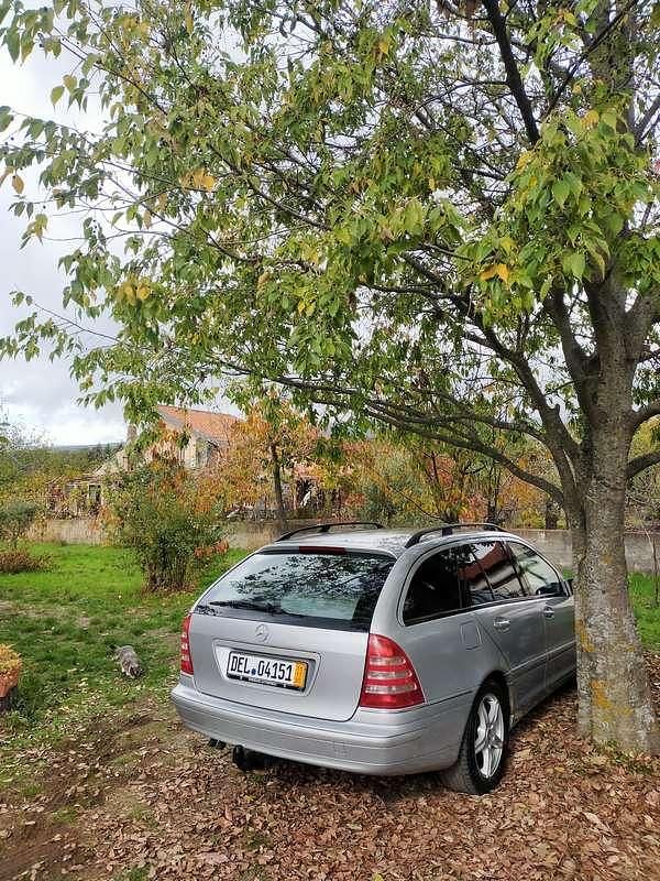 Usata Mercedes C180 Elegance 129 CV (94 kW) 2002 Grigio Station wagon