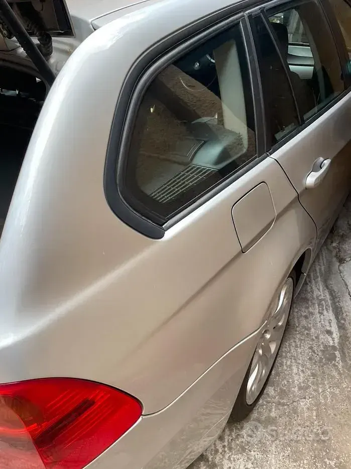 Usata BMW 320 177 CV (130 kW) 2007 Grigio Station wagon