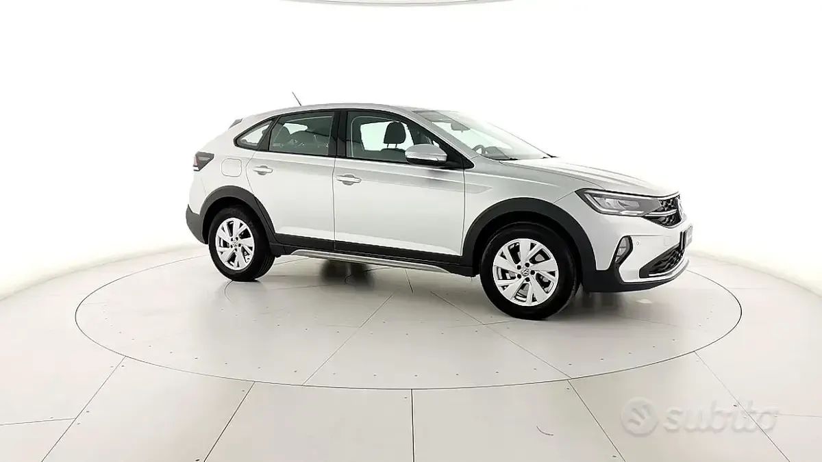 Usata VW Taigo Life 116 CV (85 kW) 2024 Grigio SUV