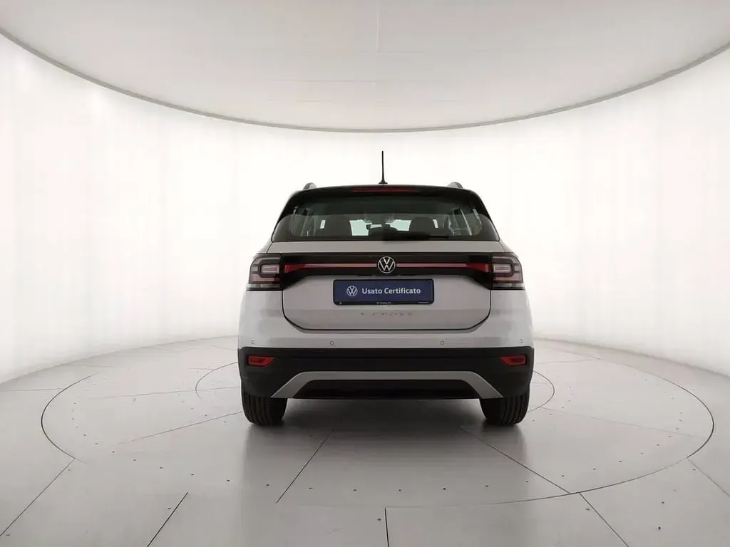 Usata VW T-Cross Style 110 CV (80 kW) 2023 Reflex silver metallizzato SUV