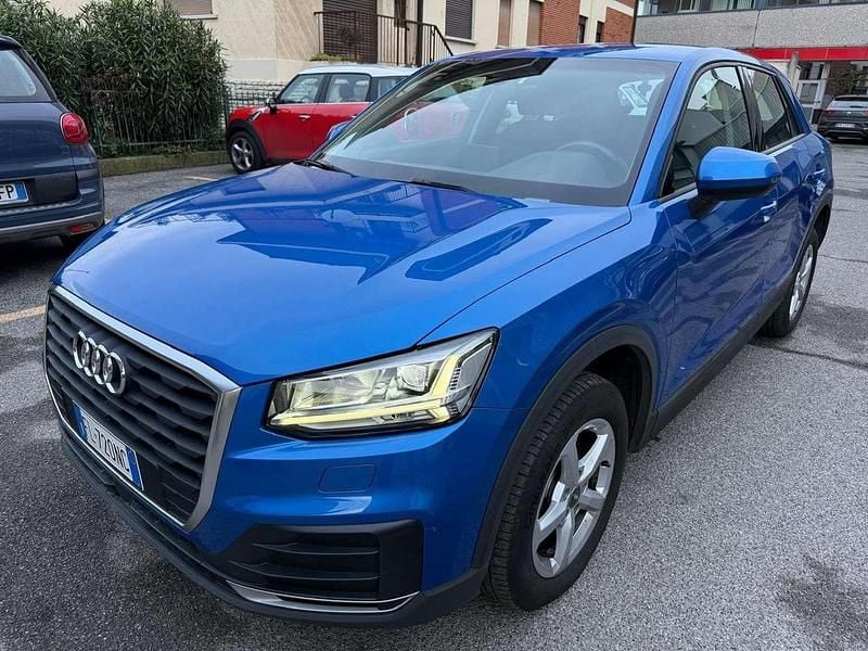 Blu Usata 2018 Audi Q2 Business SUV | 16.500 € (Buon prezzo) - Immagine 1/4