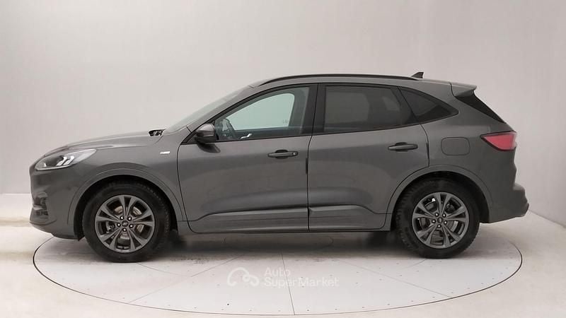 Usata Ford Kuga ST-Line 120 CV (88 kW) 2022 Grigio SUV