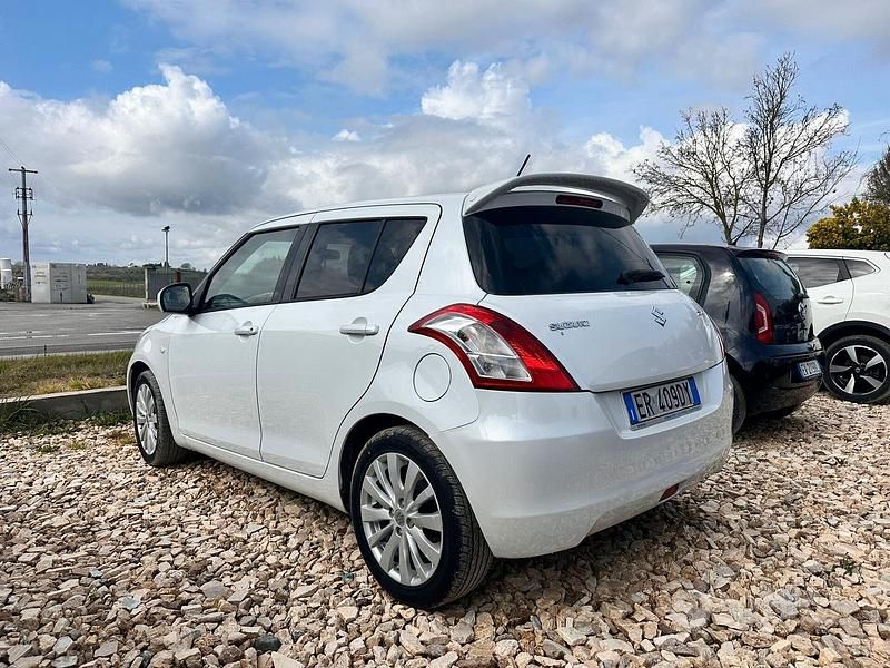 Usata Suzuki Swift GL 75 CV (55 kW) 2013 Bianco Utilitaria