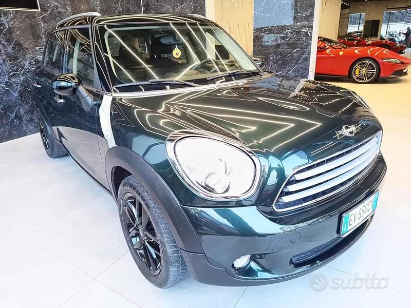 Second-hand Mini Cooper D Countryman 111 CP (81 kW) 2015 Negru SUV