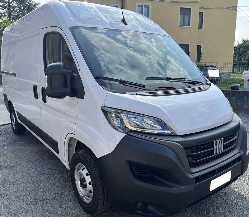 Usata Fiat Ducato 140 CV (102 kW) 2023 Bianco Furgone