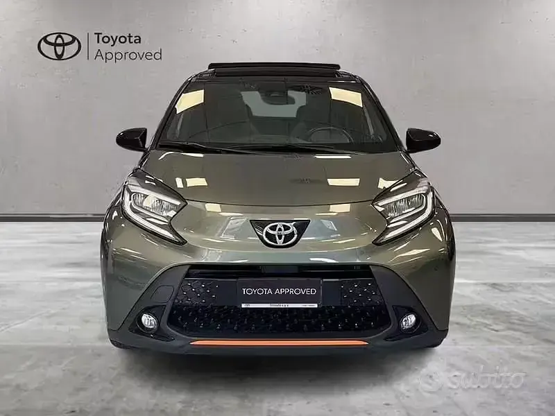 Usata Toyota Aygo X Limited 72 CV (52 kW) 2022 Verde SUV
