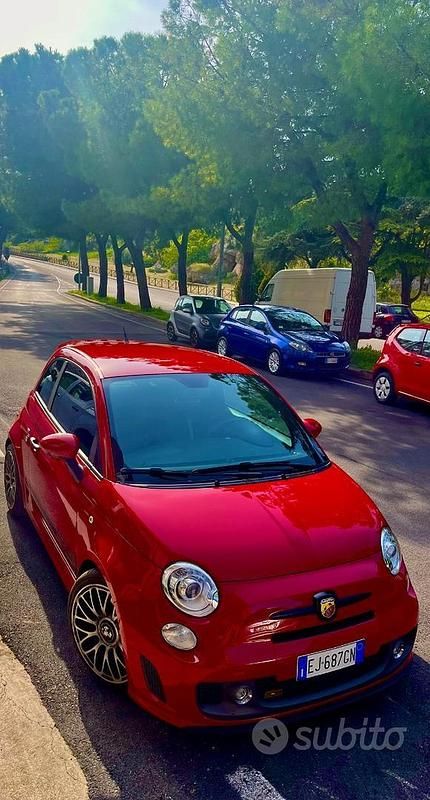 Usata Abarth 500 135 CV (99 kW) 2011 Rosso Utilitaria