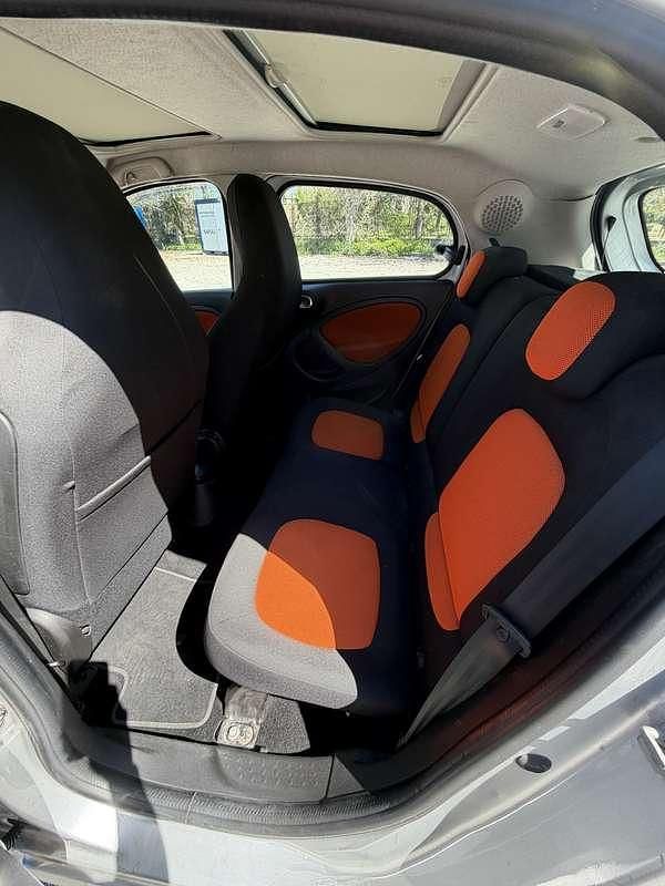 Usata Smart ForFour Passion 75 CV (55 kW) 2017 Utilitaria