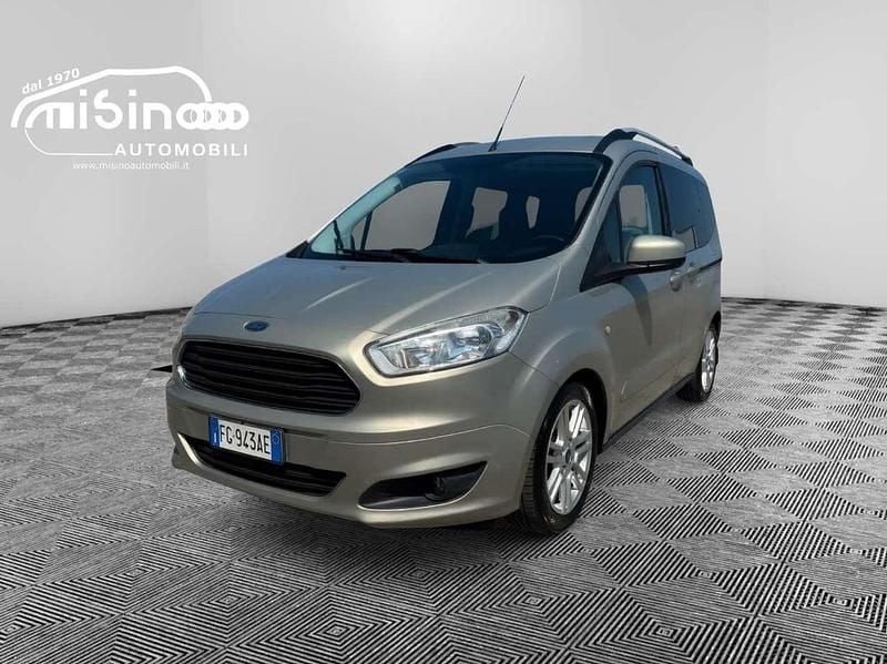 Usata Ford Tourneo Titanium 95 CV (69 kW) 2016 Grigio Furgone