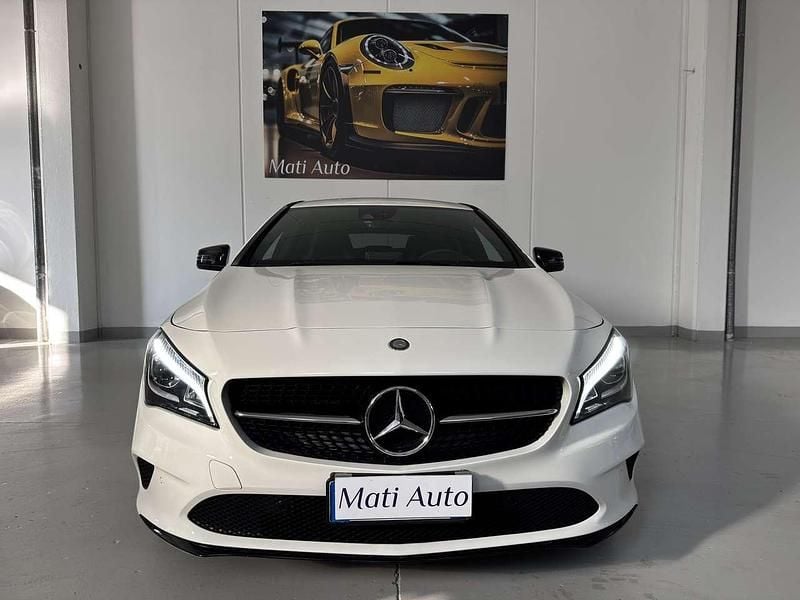 Usata Mercedes CLA200 Shooting Brake Edition 136 CV (100 kW) 2017 Bianco Station wagon