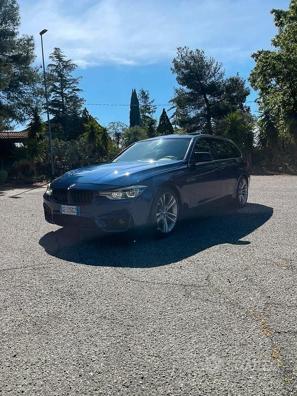Usata BMW 320 M Sport 190 CV (139 kW) 2016 Blu Station wagon