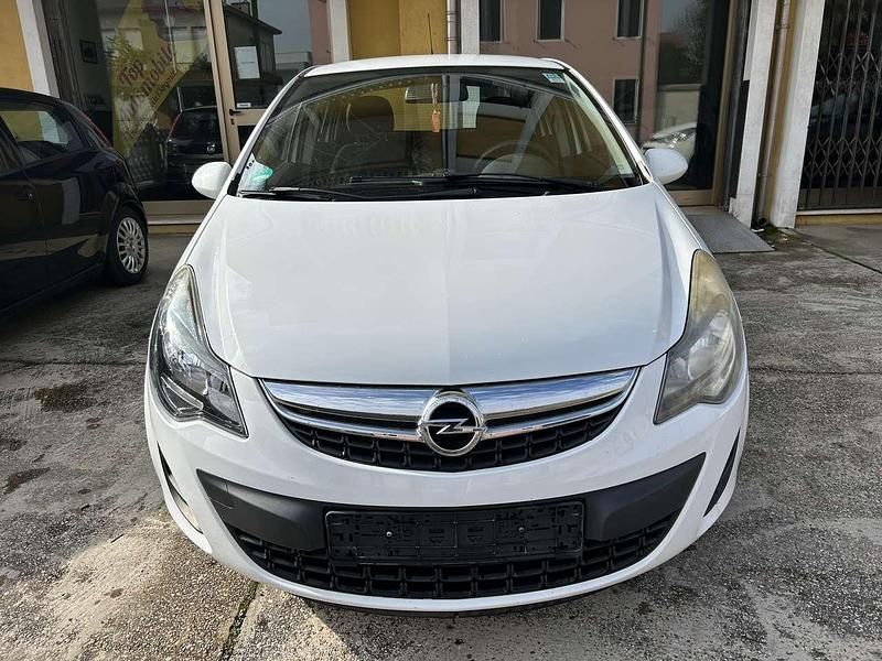 Usata Opel Corsa 69 CV (50 kW) 2014 Bianco Utilitaria
