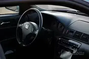 Usata Honda Prelude 150 CV (110 kW) 1998 Grigio Coupé