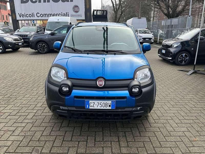 Usata Fiat Panda Cross Cross 69 CV (50 kW) 2025 Blu Utilitaria