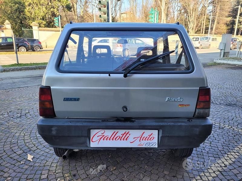 Usata Fiat Panda 54 CV (39 kW) 2003 Grigio Utilitaria