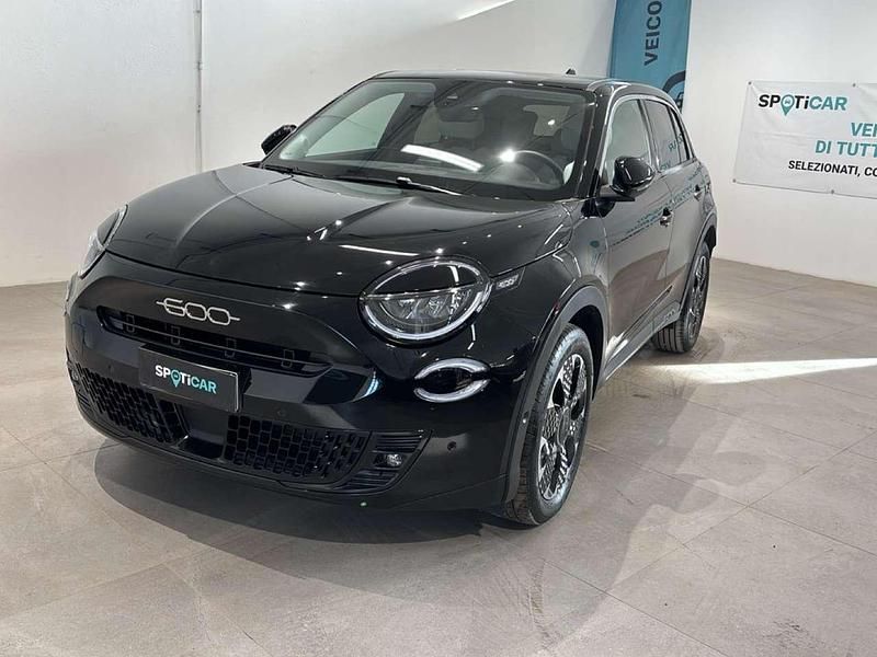 Usata Fiat 600 La Prima 101 CV (74 kW) 2025 Nero SUV