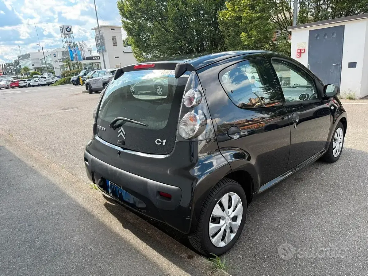 Usata Citroën C1 68 CV (50 kW) 2010 Nero Utilitaria