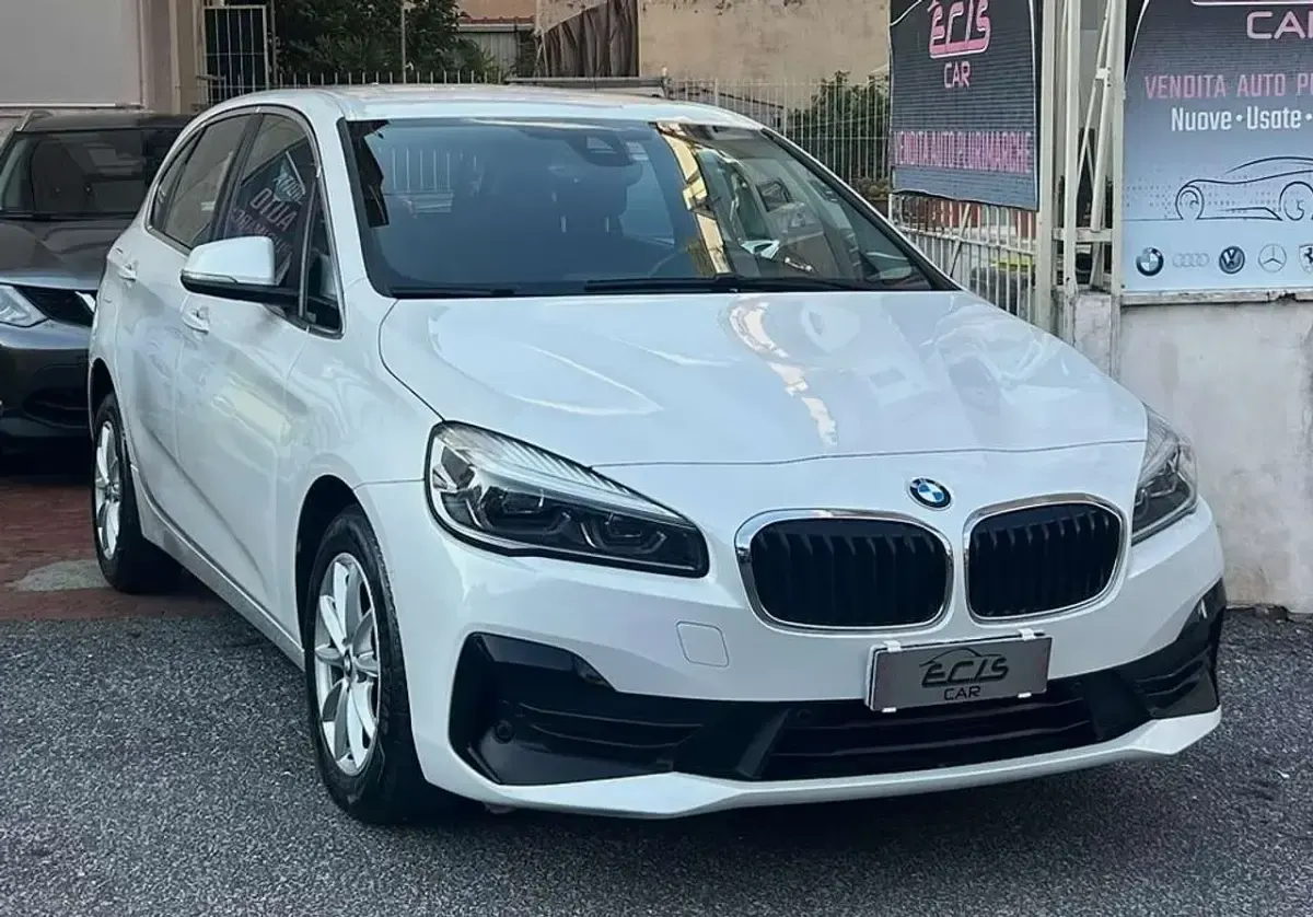 Usata BMW 216 Active Tourer 116 CV (85 kW) 2019 Bianco Monovolume