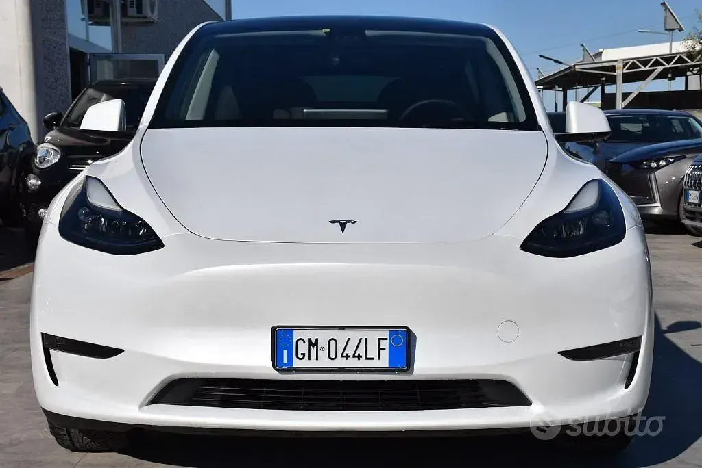 Usata Tesla Model Y Long Range AWD 152 kW (208 CV) 2022 Bianco SUV