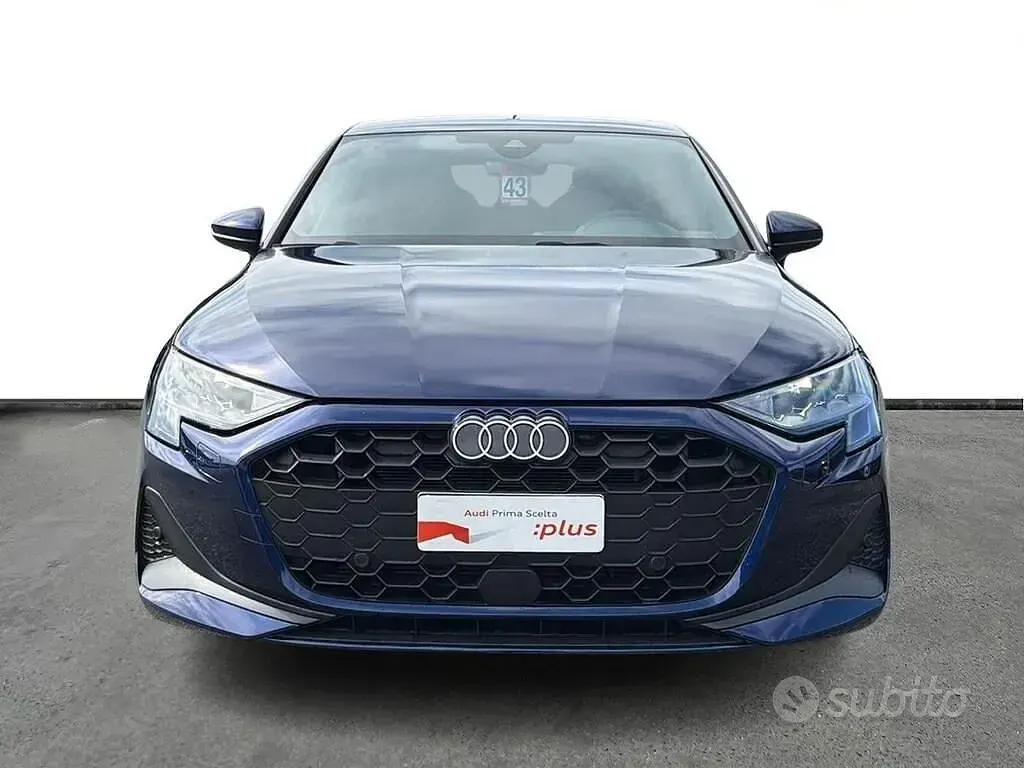 Nuova Audi A3 Business 150 CV (110 kW) 2026 Blu Berlina