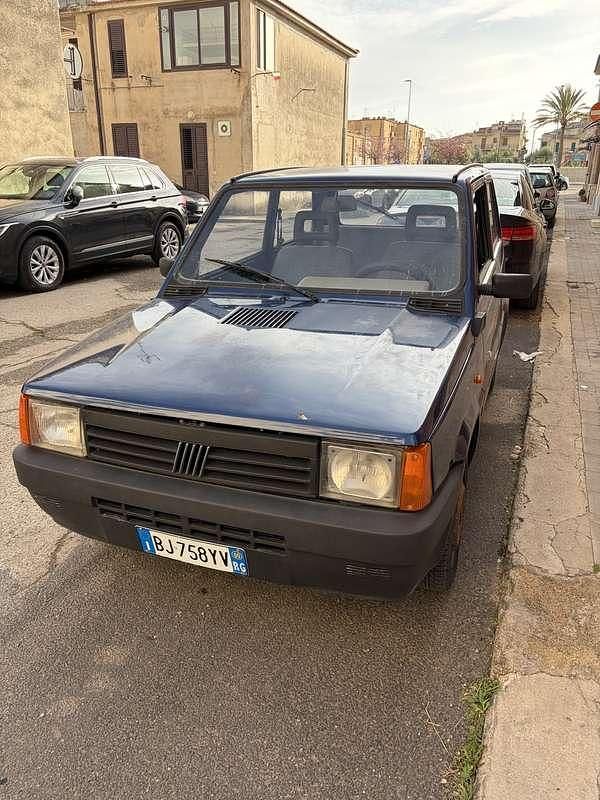 Usata Fiat Panda 50 CV (36 kW) 2000 Blu Berlina