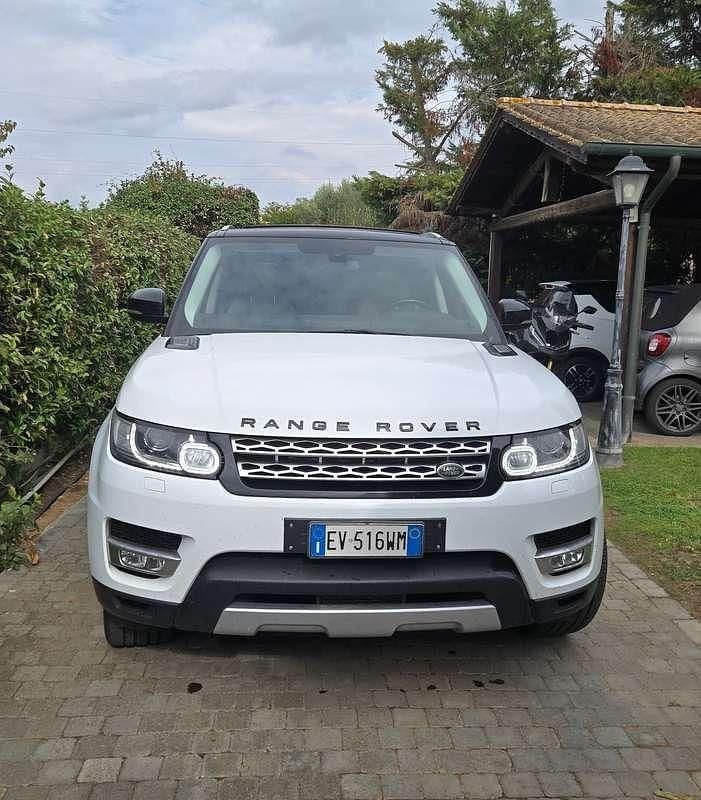 Usata 2014 Land Rover Range Rover HSE SUV | 23.000 € (Ottimo prezzo) - Immagine 1/4