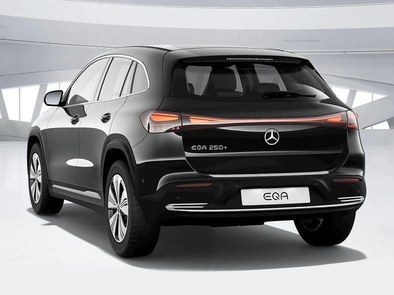 Nuova Mercedes EQA250+ Advanced 139 kW (190 CV) 2026 Nero SUV