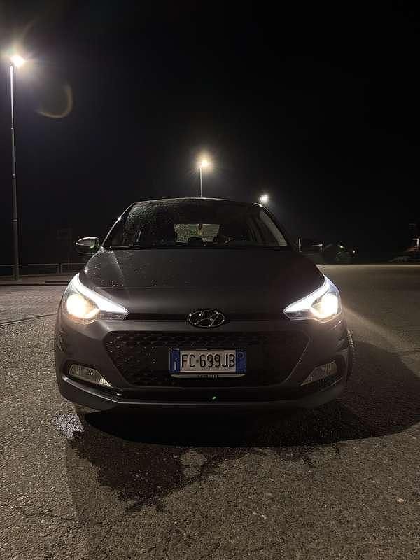 Usata Hyundai i20 Active 90 CV (66 kW) 2016 Utilitaria