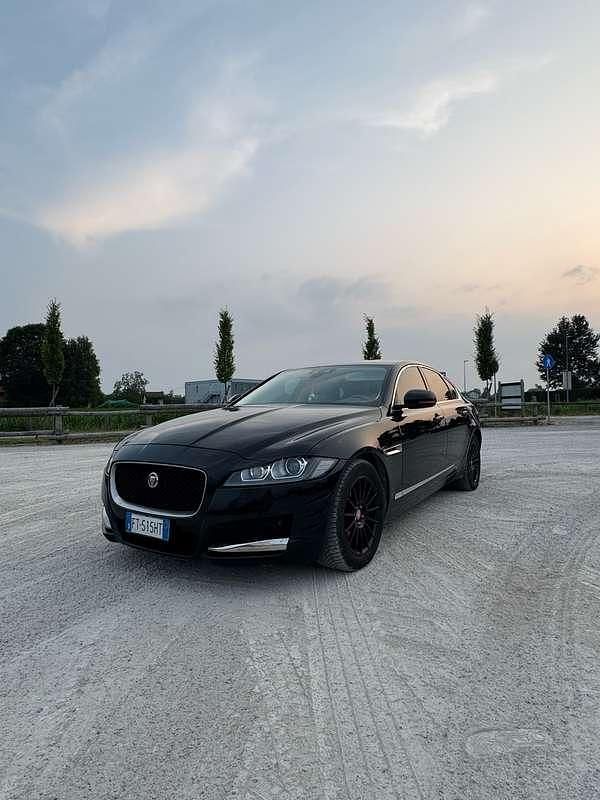 Usata Jaguar XF Prestige 163 CV (119 kW) 2018 Berlina