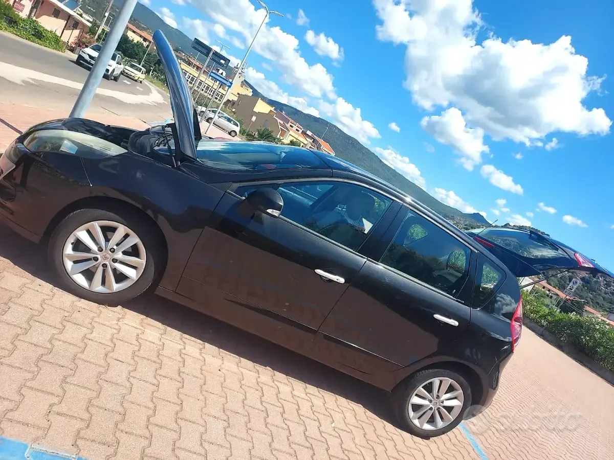 Usata Renault Scenic E-Tech 2010 Nero Monovolume