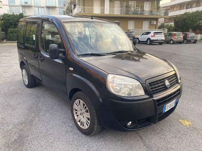 Usata Fiat Doblò 84 CV (61 kW) 2008 Other Monovolume