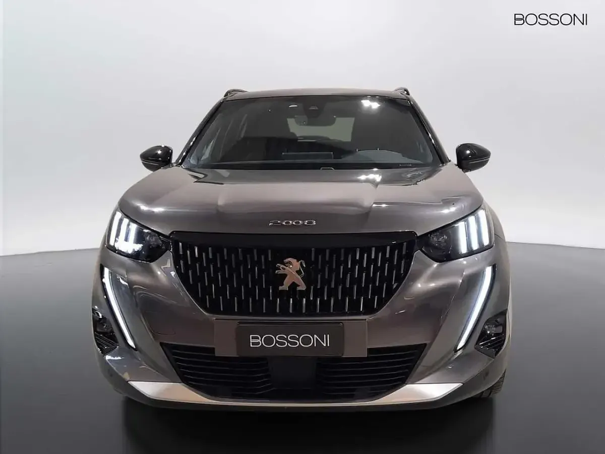 Usata Peugeot 2008 GT 131 CV (96 kW) 2021 Grigio SUV