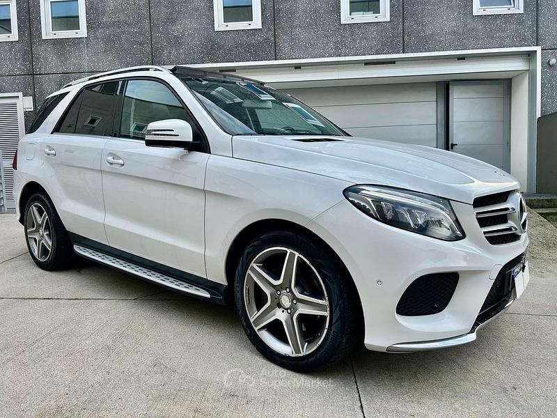 Bianco Usata 2016 Mercedes GLE450 AMG Premium SUV | 25.900 € - Immagine 1/4