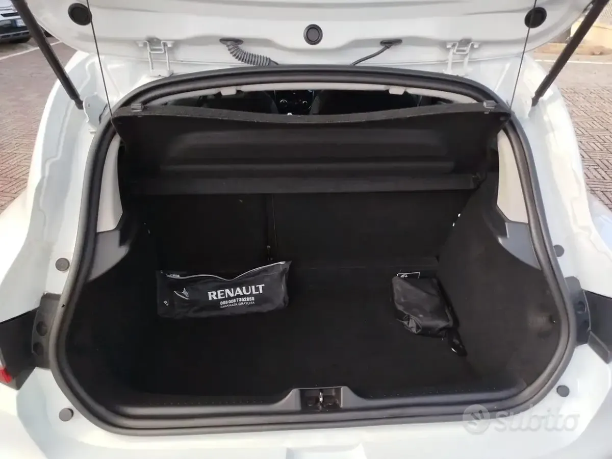Usata Renault Clio IV 72 CV (52 kW) 2015 Bianco Berlina