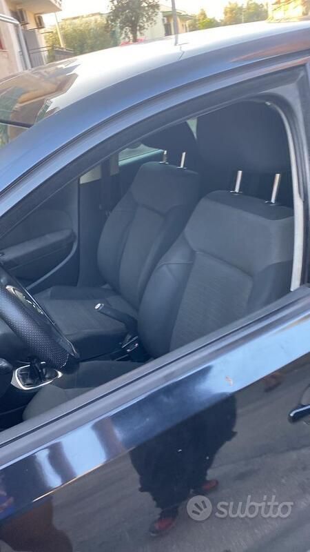 Usata VW Polo 90 CV (66 kW) 2011 Nero Berlina