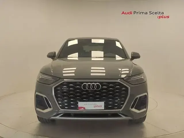 Usata Audi Q5 Sportback S-Line 204 CV (150 kW) 2022 Grigio quantum SUV