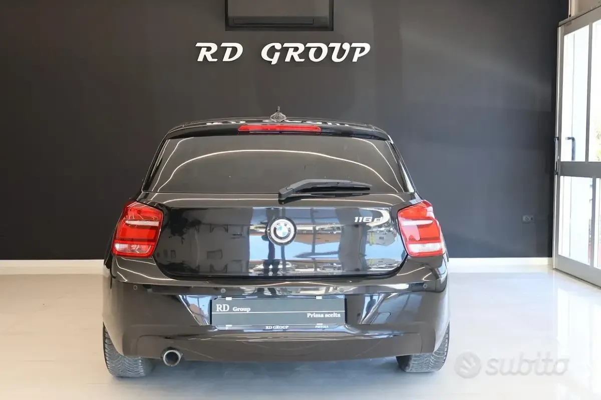 Usado BMW 116 Sport Line 116 CV (85 kW) 2014 Negro Utilitario