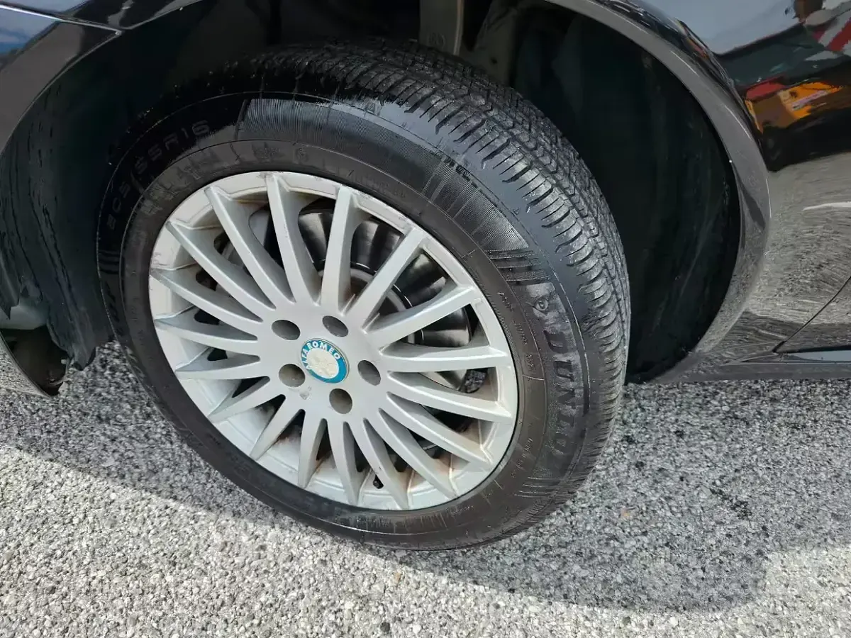 Usata Alfa Romeo 159 Progression 140 CV (102 kW) 2008 Nero Berlina