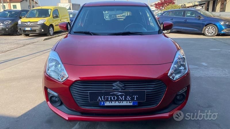 Usata Suzuki Swift Cool 90 CV (66 kW) 2018 Rosso Utilitaria