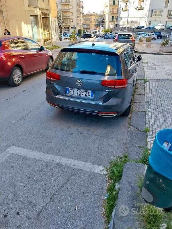 Usata VW Passat 120 CV (88 kW) 2015 Grigio Station wagon
